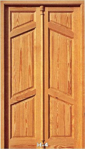 puerta exterior estilo andaluz de 2 hojas en madera de pino